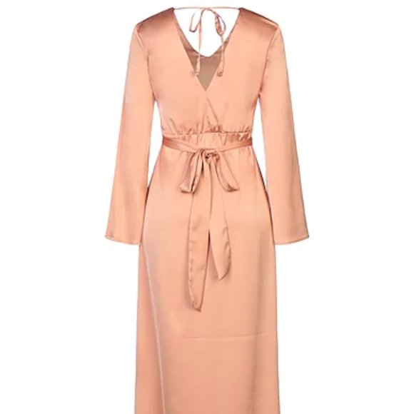 Vicolo Dresses & Skirts - Vicolo Front Slit Midi Dress V Neck Size S Blush
